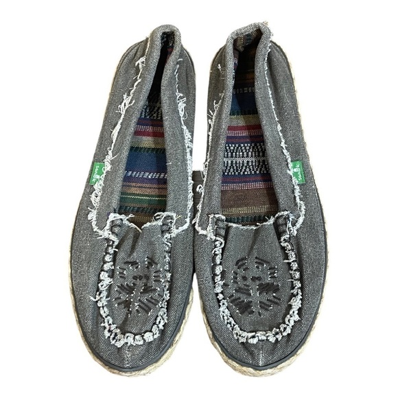 Sanuk Brownish Gray Distressed Look Slip On Loafers - Picture 1 of 8